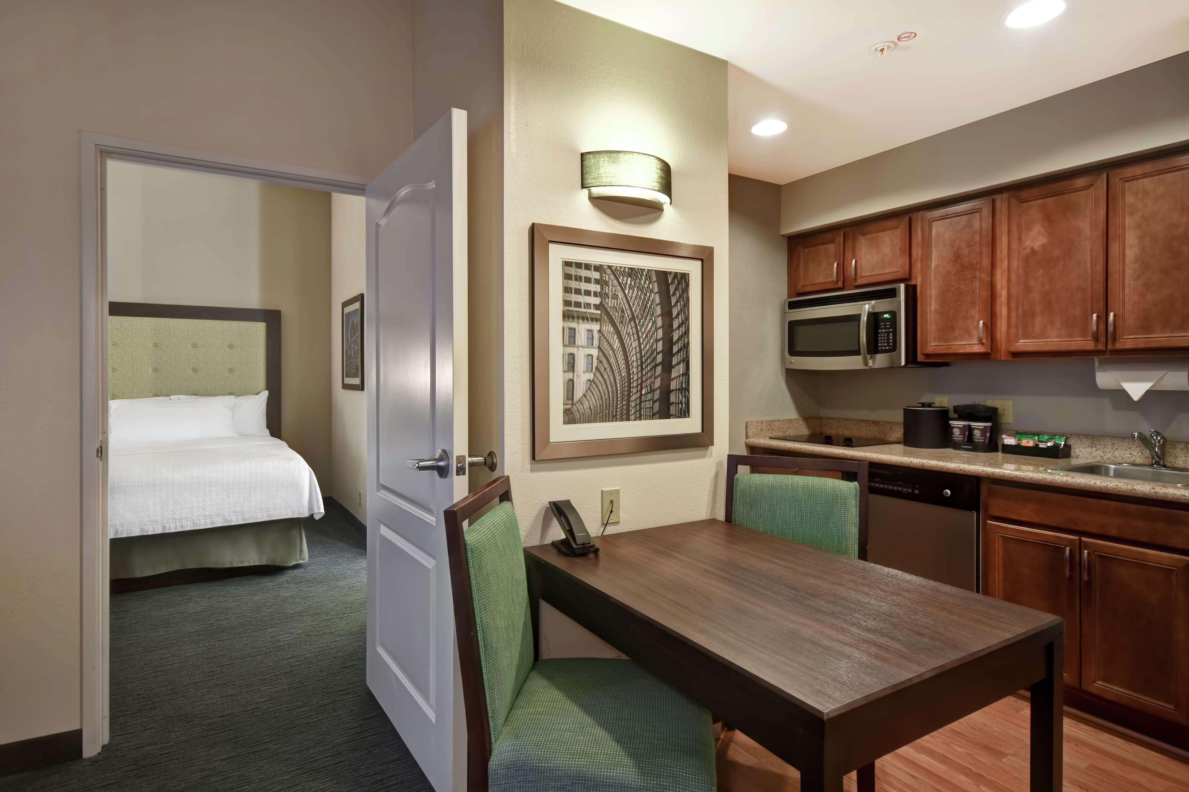Homewood Suites By Hilton Cincinnati-Milford Экстерьер фото